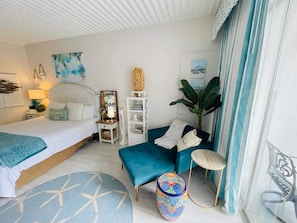 Iron/ironing board, travel crib, WiFi, bed sheets - SJ20 Cozy studio close to the beach (Myrtle Beach)