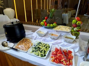 Free daily continental breakfast