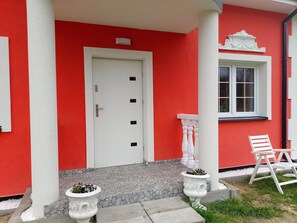 House | Exterior - Holiday Home in Nowe Warpno Near Harbor (Nowe Warpno)