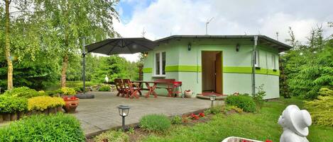 House | Outdoor dining