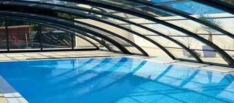 Comfortable Ground Floor Apartment, Summer Pool