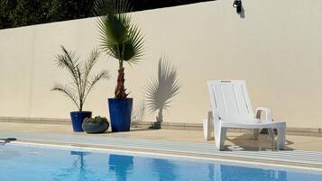 Apartment | Pool | Outdoor pool