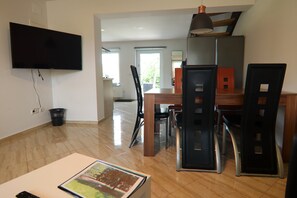 Dining - Reihenhaus Rotkehlchen in Lohmen (Lohmen)