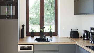 House | Private kitchen | Electric kettle, toaster