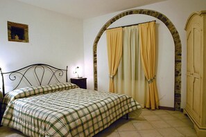 Room - Residence Casale Pegol, Tignale (Tignale)