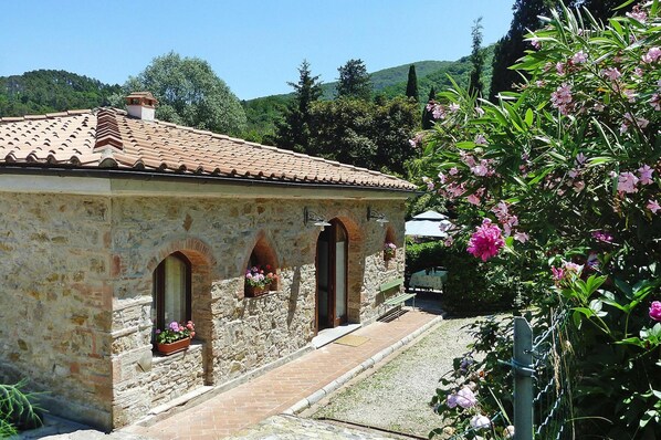 House | Exterior - Rustic House in Tuscany With Shared Pool (San Giuliano Terme)