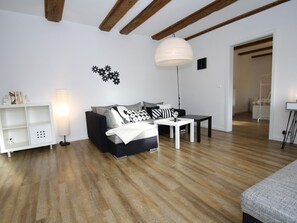 Apartment | 1 Schlafzimmer, individuell eingerichtet, Bettwäsche