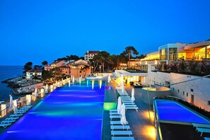 Apartment | Pool | Innenpool, AuĂenpool