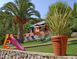 Apartment | Garden - Apartment in Capoliveri Near Sandy Beaches (Capoliveri)