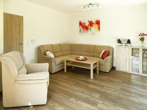 Apartment | Living room - Ferienwohnung Landblick, Rastede (Rastede)