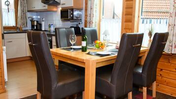 Ferienhaus | Eigene Küche | Wasserkocher, Toaster