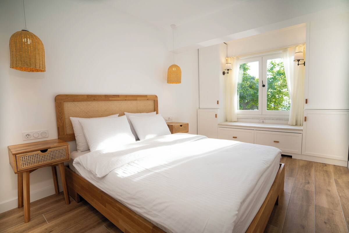 Family Double or Twin Room, Sea View | Egyptian cotton sheets, premium bedding, Select Comfort beds, minibar