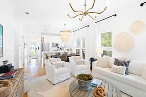 TV - Camp Creek Cottage by Stay on 30a (Seacrest)