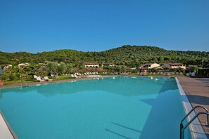 Apartment | Pool | Outdoor pool - Residence Le Corti di Montepitti, Suvereto (Suvereto)