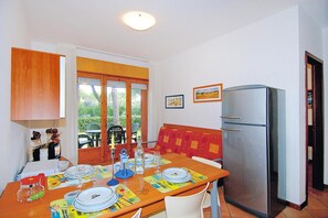 Apartment | Private kitchen - Villas Nautilus in Bibione With Pool (San Michele al Tagliamento)