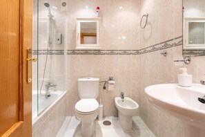 Apartment | Badezimmer | Handtücher