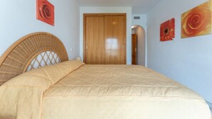Unclassified image, 3 of 30, button - Rancho Miraflores - Sea Views (Mijas)