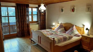 Apartment | 3 bedrooms, individually furnished