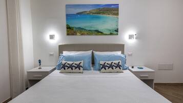 Superior Condo | 2 bedrooms, Egyptian cotton sheets, premium bedding, memory foam beds