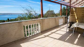 Apartment | Balcony