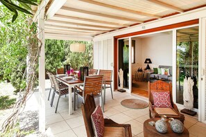 Bungalow | Restauranger