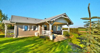 Comfortable Holiday Home for 8 People, Oswino