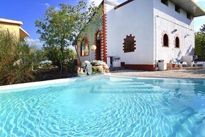 Ferienhaus | Pool | Innenpool, Außenpool