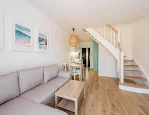 Living room - Holiday Home Grzybowo Near Beach & Bike Path (Kolobrzeg)