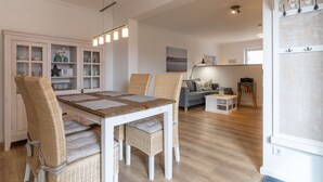 Apartment | Tempat makan