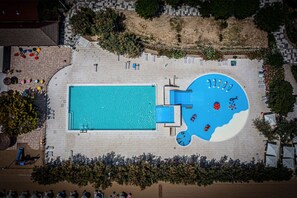 Outdoor pool - Bungalow in Caorle With Garden Furniture (Caorle)