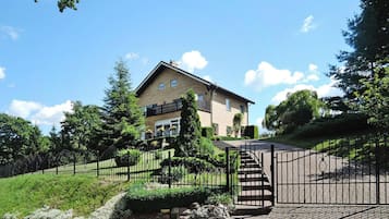 Apartment | Exterior