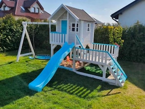 House | Property amenity - Bungalow in Dziwnow Near Baltic Sea (Dziwnów)