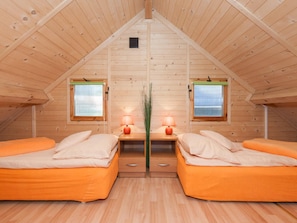 Casa | 3 quartos, individualmente mobiliados, roupa de cama