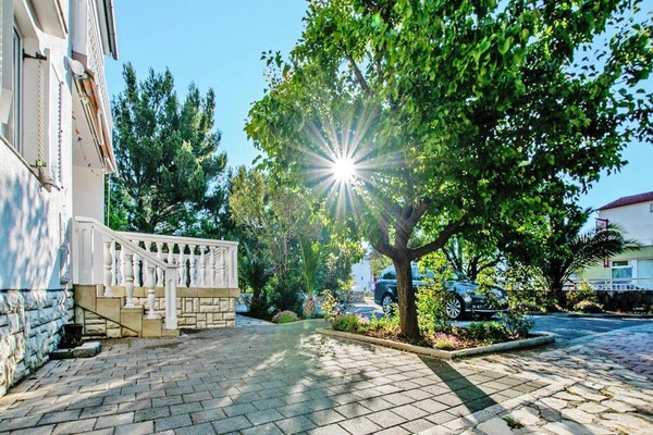 Apartment | Exterior