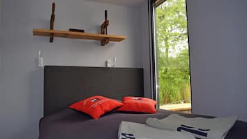 Mobile Home | Living room