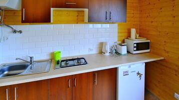 House | Private kitchen | Electric kettle, toaster