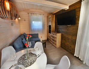 Dining - Comfortable Holiday Home With a Terrace, Ustronie (Ustronie Morskie)