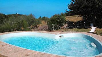 Apartment | Pool | Outdoor pool