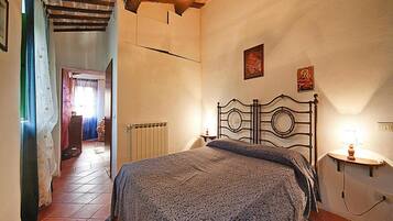 Apartment | 1 bedroom, individually furnished