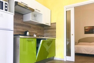 Lägenhet | Eget kök | Barnstol