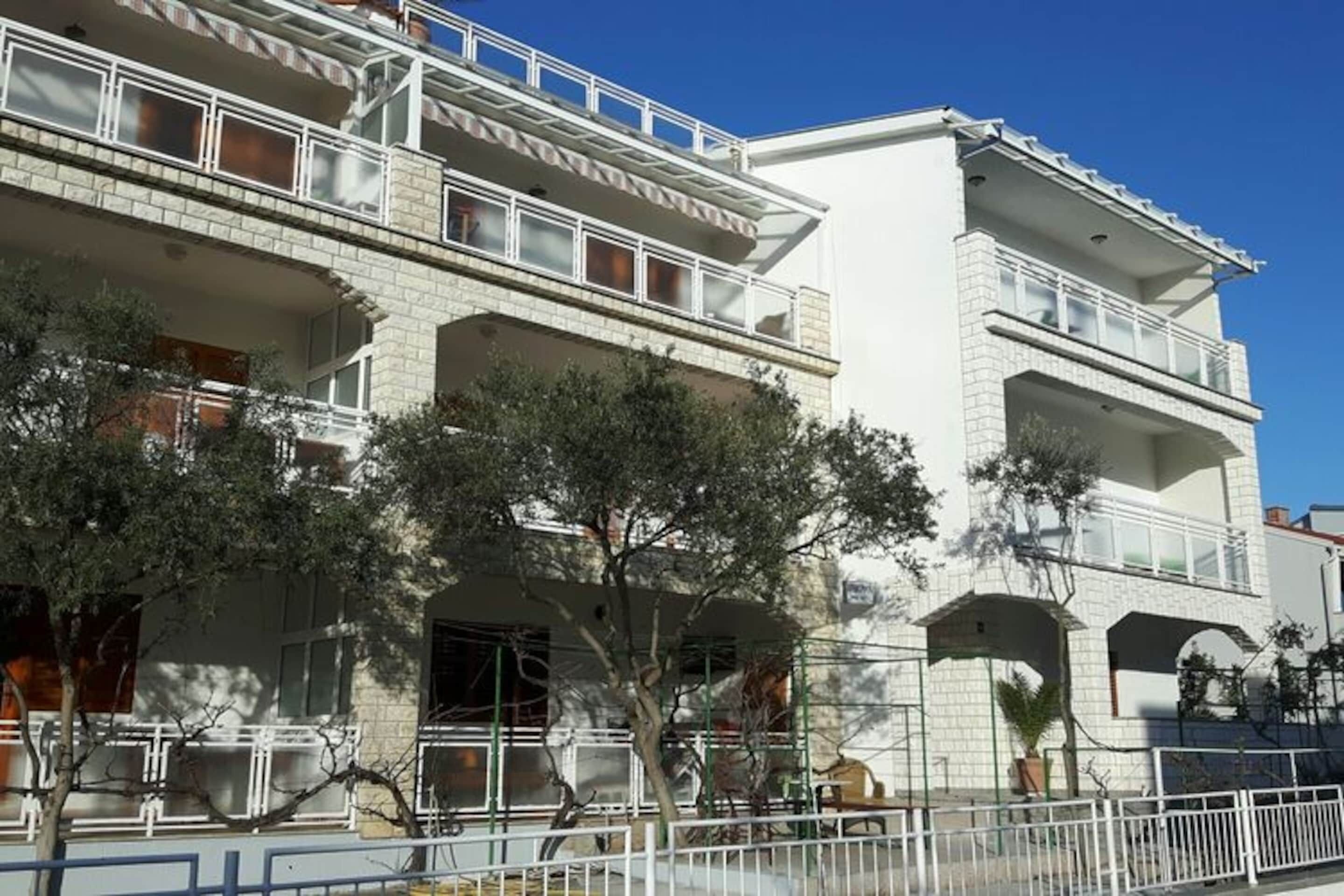 Apartment | Exterior