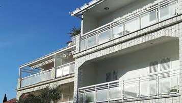 Apartment | Exterior