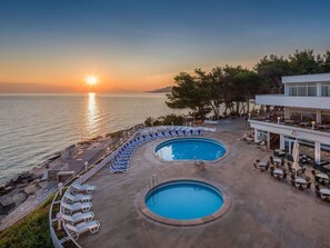 Apartment | Pool | Outdoor pool - Cozy Resort Suite in the Adriatic (Jelsa)