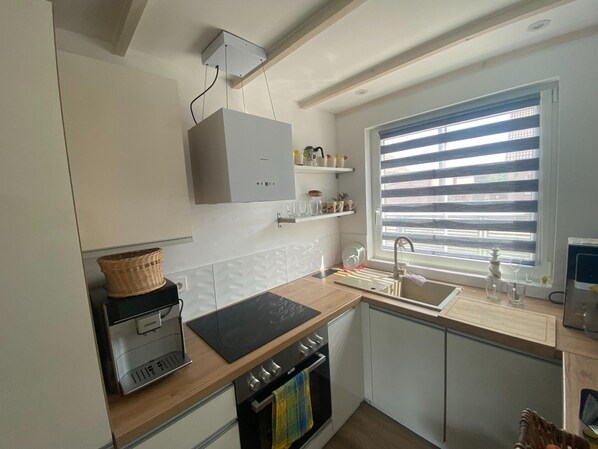 Private kitchen - Holiday Home in Stepnica Near Szczecin Lagoon (Stepnica)