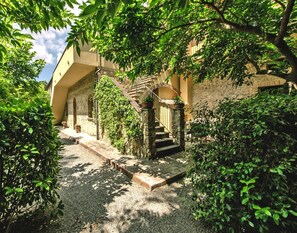 Apartment | Exterior - Country House in Tuscany With Pool and Tennis (Capannoli)