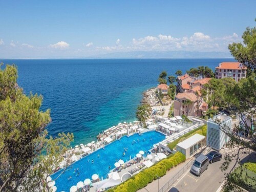 Apartment in Veli Losinj by the Sea