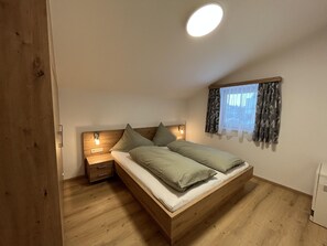 Appartement | 2 slaapkamers, individueel gemeubileerd, beddengoed