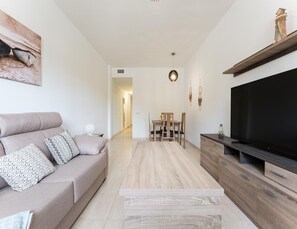 Apartment | Living room