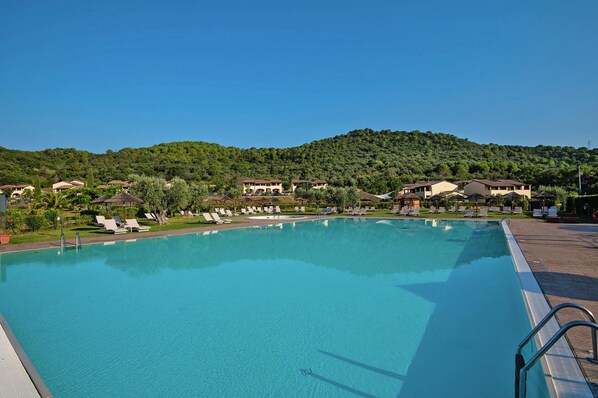 公寓 | 游泳池 | 室外游泳池