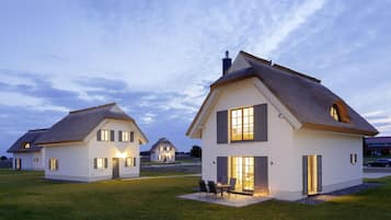 House | Bahagian luar